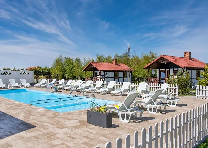 Dzika Róża Dom wakacyjny *